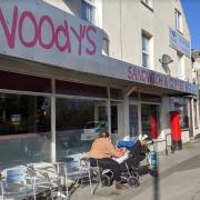 Woody's Sandwich and Coffe Bar