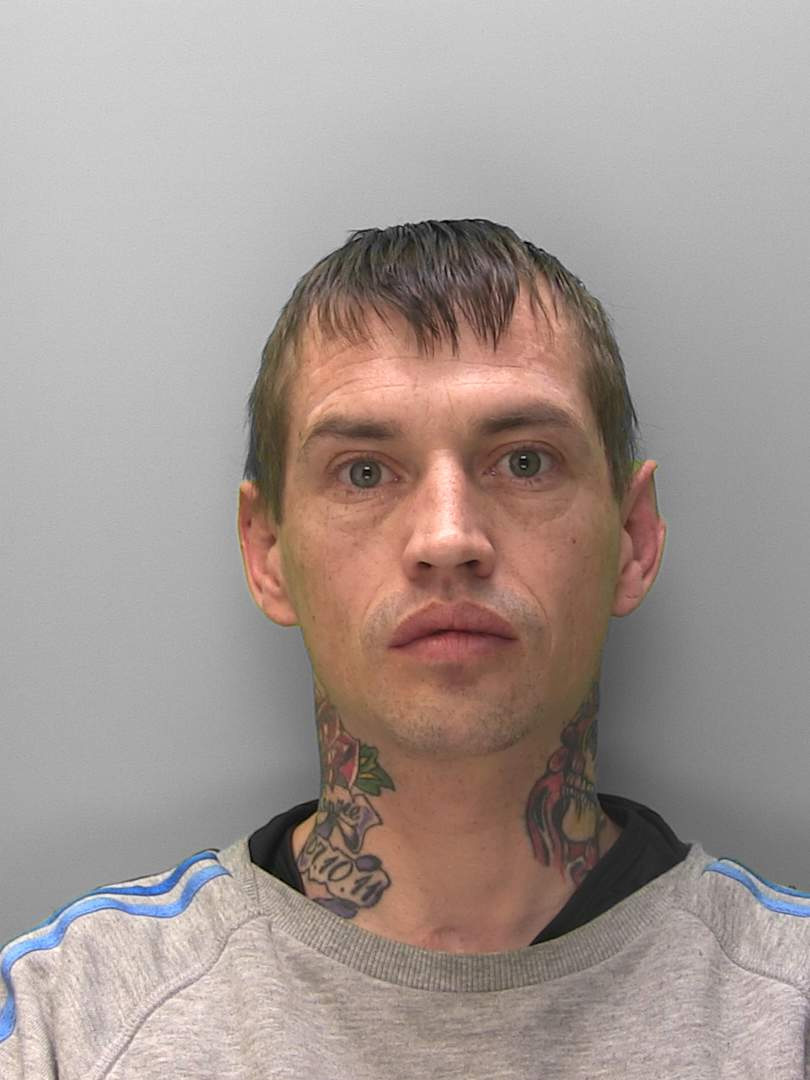 Stroud man <b>Wade Wills</b>, 34, who was jailed for 27 months for arson attack - 4580619