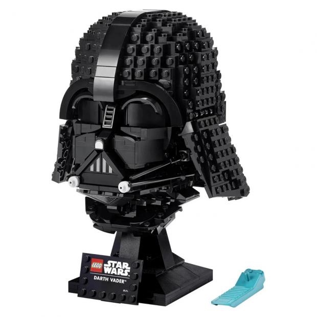 Stroud News and Journal: LEGO Star Wars Darth Vader Helmet Set (IWOOT)