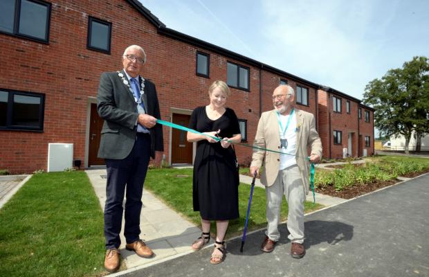 Stroud News and Journal: - Cllr Natalie Bennett officially opens the Ringfield Close site with Cllr Steve Robinson (L) and Cllr Norman Kay (R)