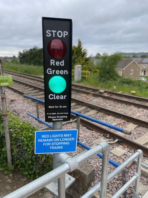 Stroud News and Journal: It’s one of the first sites to use new speed-detection technology by Network Rail which gives users a more reliable warning