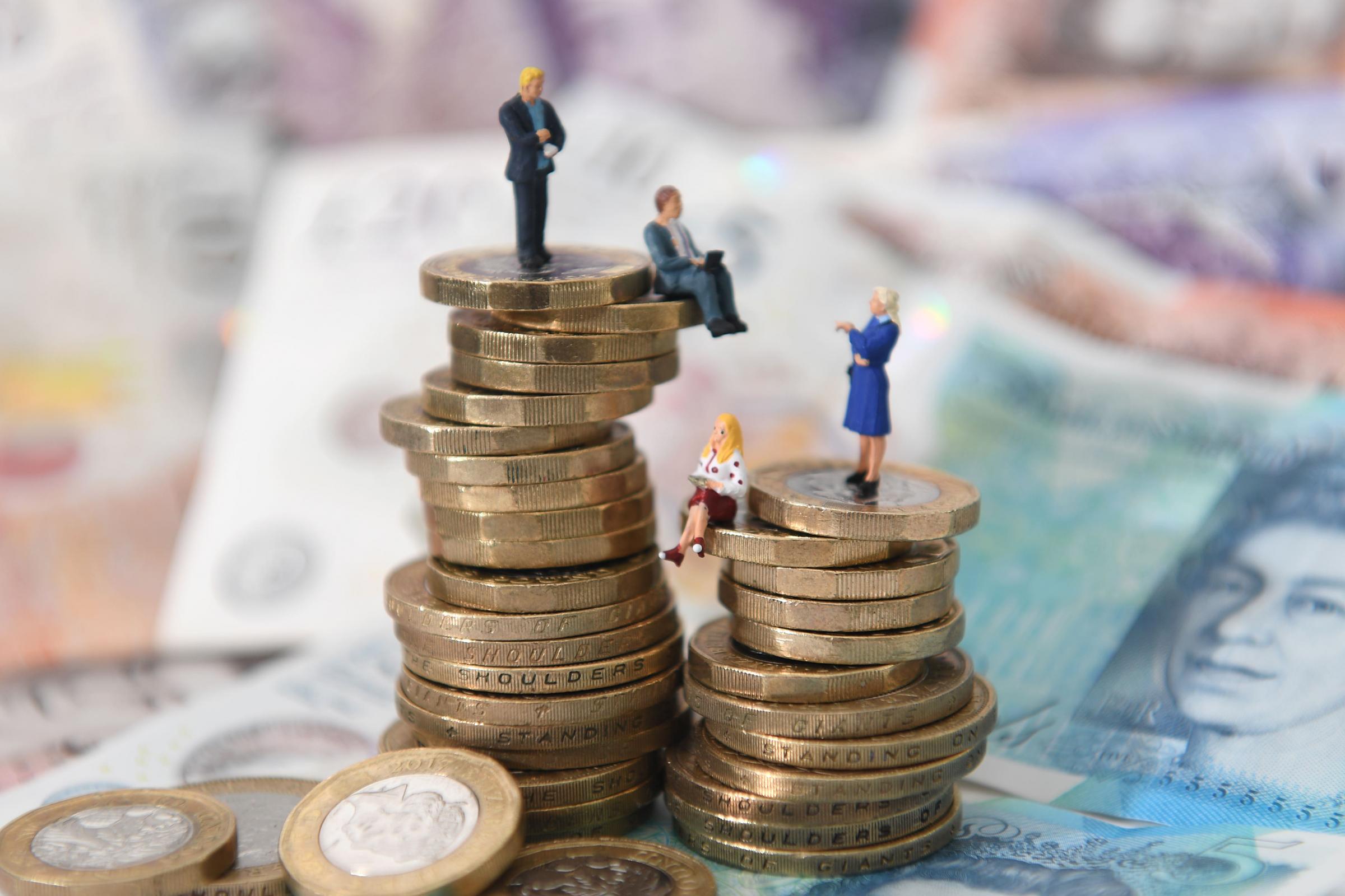 Gender pay gap 'widest for women in their 50s' | Stroud News and Journal - Vimarsana News