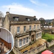 Stroud 17th century mansion for sale on Rightmove - See inside (Rightmove/Canva)