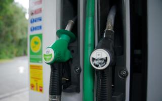 The RAC warned that retailers, as well as major supermarkets, have failed to reflect the fall in wholesale prices at the pump